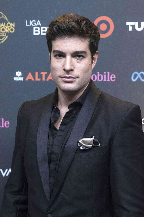 Saludo  de Danilo Carrera